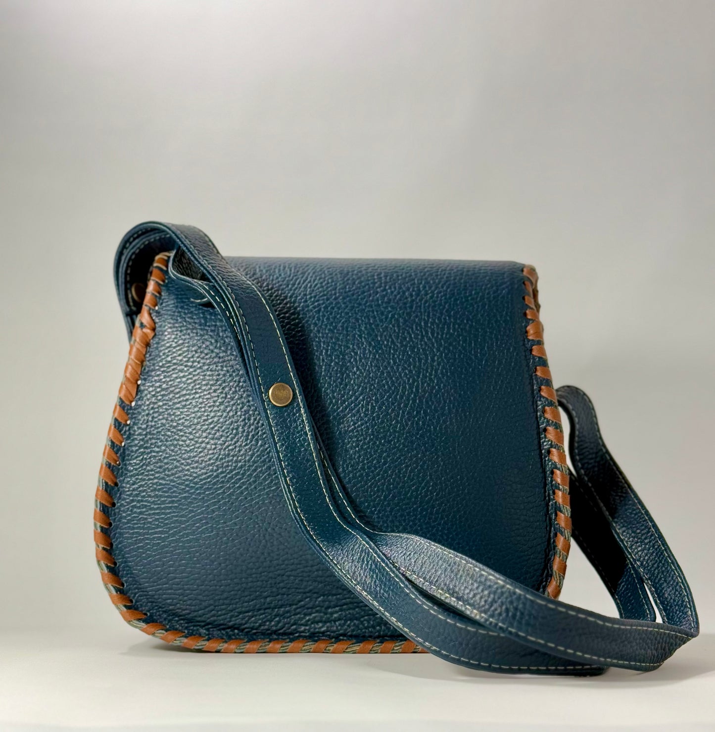 Azul Marino Saddle Bag